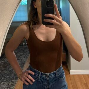 Cinnamon backless bodysuit